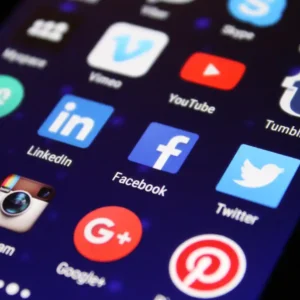 Social Media Premium